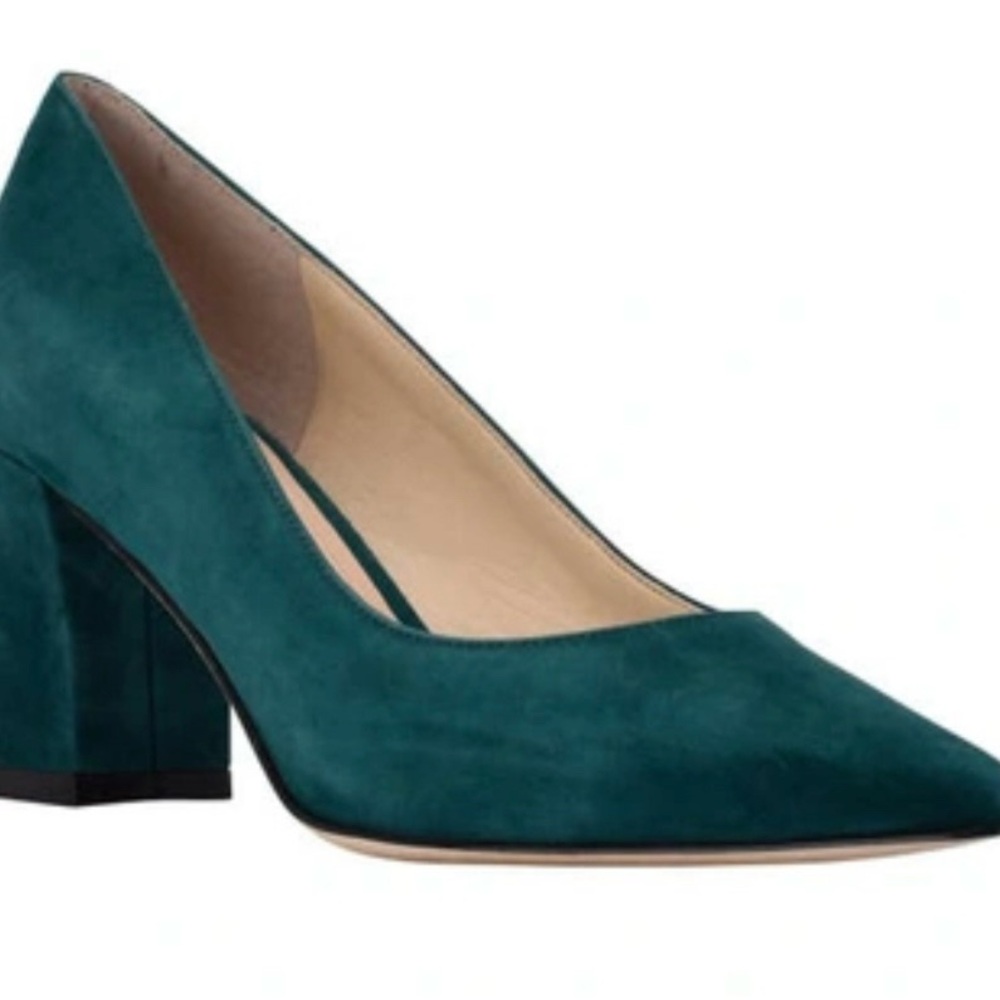 Marc Fisher Suede Heels!
